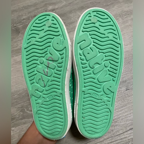 Native Shoes - Picture 5 of 5